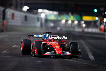 2024-11-23 - 16 LECLERC Charles (mco), Scuderia Ferrari SF-24, action during the Formula 1 Heineken Silver Las Vegas Grand Prix 2024, 22th round of the 2024 Formula One World Championship from November 21 to 23, 2024 on the Las Vegas Strip Circuit, in Las Vegas, United States of America - F1 - LAS VEGAS GRAND PRIX 2024 - FORMULA 1 - MOTORS