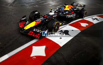 2024-11-23 - 01 VERSTAPPEN Max (nld), Red Bull Racing RB20, action during the Formula 1 Heineken Silver Las Vegas Grand Prix 2024, 22th round of the 2024 Formula One World Championship from November 21 to 23, 2024 on the Las Vegas Strip Circuit, in Las Vegas, United States of America - F1 - LAS VEGAS GRAND PRIX 2024 - FORMULA 1 - MOTORS