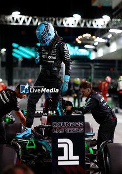 2024-11-23 - RUSSELL George (gbr), Mercedes AMG F1 Team W15, portrait during the Formula 1 Heineken Silver Las Vegas Grand Prix 2024, 22th round of the 2024 Formula One World Championship from November 21 to 23, 2024 on the Las Vegas Strip Circuit, in Las Vegas, United States of America - F1 - LAS VEGAS GRAND PRIX 2024 - FORMULA 1 - MOTORS