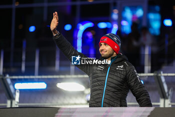 2024-11-24 - OCON Esteban (fra), Alpine F1 Team A524, portrait drivers parade during the Formula 1 Heineken Silver Las Vegas Grand Prix 2024, 22th round of the 2024 Formula One World Championship from November 21 to 23, 2024 on the Las Vegas Strip Circuit, in Las Vegas, United States of America - F1 - LAS VEGAS GRAND PRIX 2024 - FORMULA 1 - MOTORS