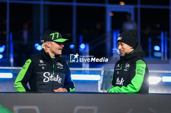 2024-11-24 - BOTTAS Valtteri (fin), Stake F1 Team Kick Sauber C44, ZHOU Guanyu (chi), Stake F1 Team Kick Sauber C44, portrait drivers parade during the Formula 1 Heineken Silver Las Vegas Grand Prix 2024, 22th round of the 2024 Formula One World Championship from November 21 to 23, 2024 on the Las Vegas Strip Circuit, in Las Vegas, United States of America - F1 - LAS VEGAS GRAND PRIX 2024 - FORMULA 1 - MOTORS