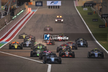 2024-03-01 - 07 CRAWFORD Jak (usa), DAMS Lucas Oil, Dallara F2 2024, action, start Sprint race during the 1st round of the 2024 FIA Formula 2 Championship from February 29 to March 2, 2023 on the Bahrain International Circuit, in Sakhir, Bahrain - AUTO - FORMULA 2 2024 - BAHRAIN - FORMULA 2 - MOTORS