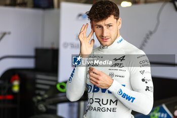 2024-03-02 - MARTINS Victor (fra), ART Grand Prix, Dallara F2 2024, portrait during the 1st round of the 2024 FIA Formula 2 Championship from February 29 to March 2, 2023 on the Bahrain International Circuit, in Sakhir, Bahrain - AUTO - FORMULA 2 2024 - BAHRAIN - FORMULA 2 - MOTORS