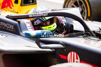 2024-05-19 - HADJAR Isack (fra), Campos Racing, Dallara F2 2024, portrait during the 4th round of the 2024 FIA Formula 2 Championship from May 17 to 19, 2024 on the Autodromo Enzo e Dino Ferrari, in Imola, Italy - AUTO - FORMULA 2 2024 - IMOLA - FORMULA 2 - MOTORS