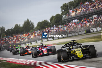 2024-06-23 - 09 MAINI Kush (ind), Invicta Racing, Dallara F2 2024, action during the 6th round of the 2024 FIA Formula 2 Championship from June 21 to 23, 2024 on the Circuit de Barcelona-Catalunya, in Montmeló, Spain - AUTO - FORMULA 2 2024 - BARCELONA - FORMULA 2 - MOTORS