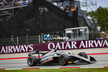 2024-06-23 - 16 CORDEEL Amaury (bel), Hitech Pulse-Eight, Dallara F2 2024, action during the 6th round of the 2024 FIA Formula 2 Championship from June 21 to 23, 2024 on the Circuit de Barcelona-Catalunya, in Montmeló, Spain - AUTO - FORMULA 2 2024 - BARCELONA - FORMULA 2 - MOTORS