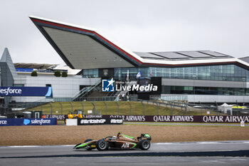 2024-07-05 - 15 VILLAGOMEZ Rafael (mex), Van Amersfoort Racing, Dallara F2 2024, action during the 8th round of the 2024 FIA Formula 2 Championship from July 5 to 7, 2024 on the Silverstone Circuit, in Silverstone, United Kingdom - AUTO - FORMULA 2 2024 - SILVERSTONE - FORMULA 2 - MOTORS