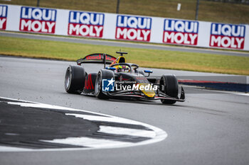 2024-07-05 - 20 HADJAR Isack (fra), Campos Racing, Dallara F2 2024, action during the 8th round of the 2024 FIA Formula 2 Championship from July 5 to 7, 2024 on the Silverstone Circuit, in Silverstone, United Kingdom - AUTO - FORMULA 2 2024 - SILVERSTONE - FORMULA 2 - MOTORS