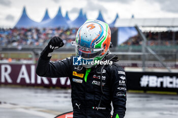 2024-07-06 - ANTONELLI Andrea Kimi (ita), Prema Racing, Dallara F2 2024, portrait during the 8th round of the 2024 FIA Formula 2 Championship from July 5 to 7, 2024 on the Silverstone Circuit, in Silverstone, United Kingdom - AUTO - FORMULA 2 2024 - SILVERSTONE - FORMULA 2 - MOTORS