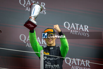 2024-07-06 - MALONY Zane (bar), Rodin Motorsport, Dallara F2 2024, portrait, podium during the 8th round of the 2024 FIA Formula 2 Championship from July 5 to 7, 2024 on the Silverstone Circuit, in Silverstone, United Kingdom - AUTO - FORMULA 2 2024 - SILVERSTONE - FORMULA 2 - MOTORS