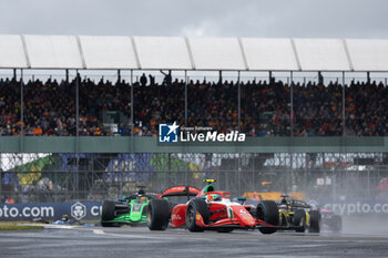 2024-07-06 - 04 ANTONELLI Andrea Kimi (ita), Prema Racing, Dallara F2 2024, action during the 8th round of the 2024 FIA Formula 2 Championship from July 5 to 7, 2024 on the Silverstone Circuit, in Silverstone, United Kingdom - AUTO - FORMULA 2 2024 - SILVERSTONE - FORMULA 2 - MOTORS