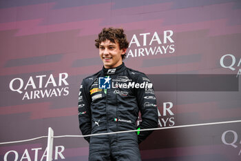 2024-07-06 - ANTONELLI Andrea Kimi (ita), Prema Racing, Dallara F2 2024, portrait celebration during the 8th round of the 2024 FIA Formula 2 Championship from July 5 to 7, 2024 on the Silverstone Circuit, in Silverstone, United Kingdom - AUTO - FORMULA 2 2024 - SILVERSTONE - FORMULA 2 - MOTORS