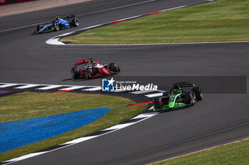 2024-07-07 - 05 MALONY Zane (bar), Rodin Motorsport, Dallara F2 2024, 03 BEARMAN Oliver (gbr), Prema Racing, Dallara F2 2024, action during the 8th round of the 2024 FIA Formula 2 Championship from July 5 to 7, 2024 on the Silverstone Circuit, in Silverstone, United Kingdom - AUTO - FORMULA 2 2024 - SILVERSTONE - FORMULA 2 - MOTORS