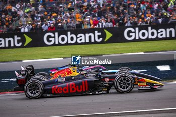 2024-07-07 - 20 HADJAR Isack (fra), Campos Racing, Dallara F2 2024, 01 MARTINS Victor (fra), ART Grand Prix, Dallara F2 2024, action during the 8th round of the 2024 FIA Formula 2 Championship from July 5 to 7, 2024 on the Silverstone Circuit, in Silverstone, United Kingdom - AUTO - FORMULA 2 2024 - SILVERSTONE - FORMULA 2 - MOTORS