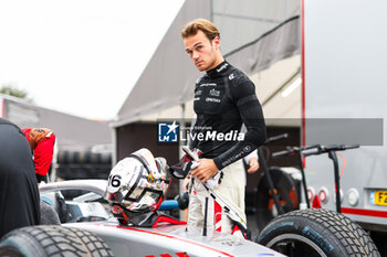 2024-07-21 - CORDEEL Amaury (bel), Hitech Pulse-Eight, Dallara F2 2024, portrait during the 9th round of the 2024 FIA Formula 2 Championship from July 19 to 21, 2024 on the Hungaroring, in Mogyorod, Hungary - AUTO - FORMULA 2 2024 - HUNGARORING - FORMULA 2 - MOTORS