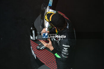 2024-07-21 - ANTONELLI Andrea Kimi (ita), Prema Racing, Dallara F2 2024, portrait celebration podium during the 9th round of the 2024 FIA Formula 2 Championship from July 19 to 21, 2024 on the Hungaroring, in Mogyorod, Hungary - AUTO - FORMULA 2 2024 - HUNGARORING - FORMULA 2 - MOTORS