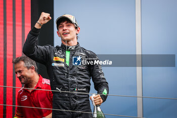 2024-07-21 - ANTONELLI Andrea Kimi (ita), Prema Racing, Dallara F2 2024, portrait podium during the 9th round of the 2024 FIA Formula 2 Championship from July 19 to 21, 2024 on the Hungaroring, in Mogyorod, Hungary - AUTO - FORMULA 2 2024 - HUNGARORING - FORMULA 2 - MOTORS