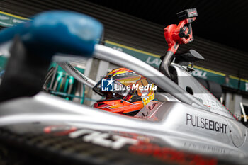 2024-07-26 - CORDEEL Amaury (bel), Hitech Pulse-Eight, Dallara F2 2024, portrait during the 10th round of the 2024 FIA Formula 2 Championship from July 26 to 28, 2024 on the Circuit de Spa-Francorchamps, in Stavelot, Belgium - AUTO - FORMULA 2 2024 - SPA-FRANCORCHAMPS - FORMULA 2 - MOTORS