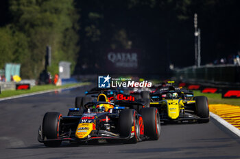 2024-07-28 - 20 HADJAR Isack (fra), Campos Racing, Dallara F2 2024, 10 BORTOLETO Gabriel (bra), Invicta Racing, Dallara F2 2024, action, start, depart, during the 10th round of the 2024 FIA Formula 2 Championship from July 26 to 28, 2024 on the Circuit de Spa-Francorchamps, in Stavelot, Belgium - AUTO - FORMULA 2 2024 - SPA-FRANCORCHAMPS - FORMULA 2 - MOTORS