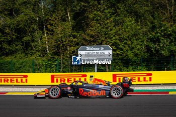 2024-07-28 - 20 HADJAR Isack (fra), Campos Racing, Dallara F2 2024, action during the 10th round of the 2024 FIA Formula 2 Championship from July 26 to 28, 2024 on the Circuit de Spa-Francorchamps, in Stavelot, Belgium - AUTO - FORMULA 2 2024 - SPA-FRANCORCHAMPS - FORMULA 2 - MOTORS