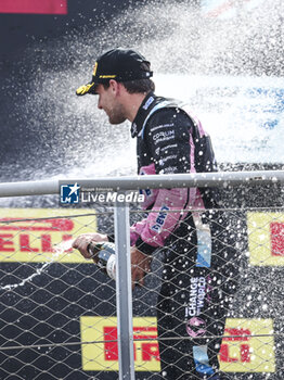 2024-08-31 - MARTINS Victor (fra), ART Grand Prix, Dallara F2 2024, portrait podium during the 11th round of the 2024 FIA Formula 2 Championship from August 30 to September 1, 2024 on the Autodromo Nazionale Monza, in Monza, Italy - AUTO - FORMULA 2 2024 - MONZA - FORMULA 2 - MOTORS