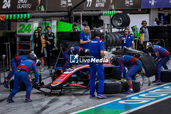 2024-09-01 - 22 VERSCHOOR Richard (nld), Trident, Dallara F2 2024, action during the 11th round of the 2024 FIA Formula 2 Championship from August 30 to September 1, 2024 on the Autodromo Nazionale Monza, in Monza, Italy - AUTO - FORMULA 2 2024 - MONZA - FORMULA 2 - MOTORS