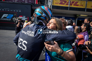 2024-09-14 - CRAWFORD Jak (usa), DAMS Lucas Oil, Dallara F2 2024, portrait Parc ferme celebration during the 12th round of the 2024 FIA Formula 2 Championship from September 13 to 15, 2024 on the Baku City Circuit, in Baku, Azerbaijan - AUTO - FORMULA 2 2024 - BAKU - FORMULA 2 - MOTORS