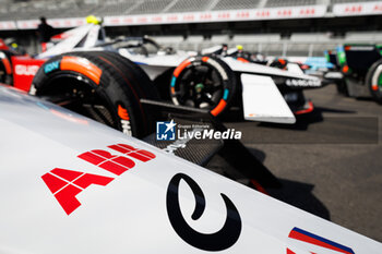 2024-01-11 - DENNIS Jake (gbr), Andretti Global, Porsche 99X Electric, ambiance during the 2024 Hankook Mexico City ePrix, 1st meeting of the 2023-24 ABB FIA Formula E World Championship, on the Autodromo Hermanos Rodriguez from January 11 to 13, in Mexico City, Mexico - 2024 FORMULA E HANKOOK MEXICO CITY EPRIX - FORMULA E - MOTORS