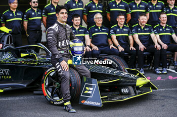 2024-01-11 - SETTE CAMARA Sergio (bra), ERT Formula E Team, ERT X24, portrait during the 2024 Hankook Mexico City ePrix, 1st meeting of the 2023-24 ABB FIA Formula E World Championship, on the Autodromo Hermanos Rodriguez from January 11 to 13, in Mexico City, Mexico - 2024 FORMULA E HANKOOK MEXICO CITY EPRIX - FORMULA E - MOTORS