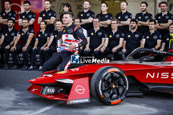 2024-01-11 - ROWLAND Oliver (gbr), Nissan Formula E Team, Nissan e-4ORCE 04, portrait during the 2024 Hankook Mexico City ePrix, 1st meeting of the 2023-24 ABB FIA Formula E World Championship, on the Autodromo Hermanos Rodriguez from January 11 to 13, in Mexico City, Mexico - 2024 FORMULA E HANKOOK MEXICO CITY EPRIX - FORMULA E - MOTORS