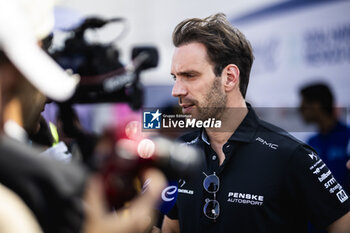 2024-01-12 - VERGNE Jean-Eric (fra), DS Penske, DS E-Tense FE23, portrait during the 2024 Hankook Mexico City ePrix, 1st meeting of the 2023-24 ABB FIA Formula E World Championship, on the Autodromo Hermanos Rodriguez from January 11 to 13, in Mexico City, Mexico - 2024 FORMULA E HANKOOK MEXICO CITY EPRIX - FORMULA E - MOTORS