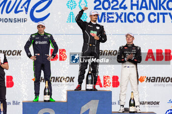 2024-01-13 - WEHRLEIN Pascal (ger), TAG HEUER Porsche Formula E Team, Porsche 99X Electric, portrait CASSIDY Nick (nzl), Jaguar TCS Racing, Jaguar I-Type 6, portrait BUEMI Sébastien (swi), Envision Racing, Jaguar I-Type 6, portrait during the 2024 Hankook Mexico City ePrix, 1st meeting of the 2023-24 ABB FIA Formula E World Championship, on the Autodromo Hermanos Rodriguez from January 11 to 13, in Mexico City, Mexico - 2024 FORMULA E HANKOOK MEXICO CITY EPRIX - FORMULA E - MOTORS