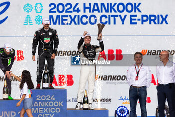 2024-01-13 - CASSIDY Nick (nzl), Jaguar TCS Racing, Jaguar I-Type 6, portrait during the 2024 Hankook Mexico City ePrix, 1st meeting of the 2023-24 ABB FIA Formula E World Championship, on the Autodromo Hermanos Rodriguez from January 11 to 13, in Mexico City, Mexico - 2024 FORMULA E HANKOOK MEXICO CITY EPRIX - FORMULA E - MOTORS