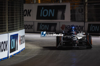 2024-01-25 - 09 EVANS Mitch (nzl), Jaguar TCS Racing, Jaguar I-Type 6, action during the 2024 Diriyah E-Prix, 2nd meeting of the 2023-24 ABB FIA Formula E World Championship, on the Riyadh Street Circuit from January 25 to 27, in Diriyah, Saudi Arabia - 2024 FORMULA E DIRIYAH E-PRIX - FORMULA E - MOTORS