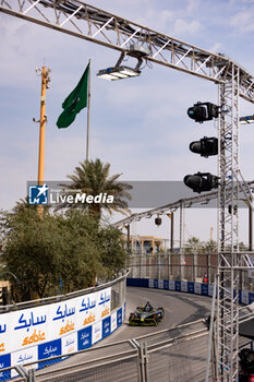 2024-01-26 - 33 TICKTUM Dan (gbr), ERT Formula E Team, ERT X24, action during the 2024 Diriyah E-Prix, 2nd meeting of the 2023-24 ABB FIA Formula E World Championship, on the Riyadh Street Circuit from January 25 to 27, in Diriyah, Saudi Arabia - 2024 FORMULA E DIRIYAH E-PRIX - FORMULA E - MOTORS