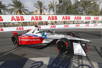 2024-01-26 - 01 DENNIS Jake (gbr), Andretti Global, Porsche 99X Electric, action during the 2024 Diriyah E-Prix, 2nd meeting of the 2023-24 ABB FIA Formula E World Championship, on the Riyadh Street Circuit from January 25 to 27, in Diriyah, Saudi Arabia - 2024 FORMULA E DIRIYAH E-PRIX - FORMULA E - MOTORS