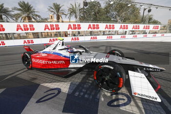 2024-01-26 - 17 NATO Norman (fra), Andretti Global, Porsche 99X Electric, action during the 2024 Diriyah E-Prix, 2nd meeting of the 2023-24 ABB FIA Formula E World Championship, on the Riyadh Street Circuit from January 25 to 27, in Diriyah, Saudi Arabia - 2024 FORMULA E DIRIYAH E-PRIX - FORMULA E - MOTORS