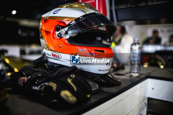 2024-01-26 - VERGNE Jean-Eric (fra), DS Penske, DS E-Tense FE23, casque, helmet during the 2024 Diriyah E-Prix, 2nd meeting of the 2023-24 ABB FIA Formula E World Championship, on the Riyadh Street Circuit from January 25 to 27, in Diriyah, Saudi Arabia - 2024 FORMULA E DIRIYAH E-PRIX - FORMULA E - MOTORS