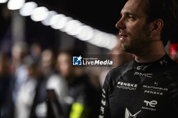 2024-01-26 - VERGNE Jean-Eric (fra), DS Penske, DS E-Tense FE23, grille de depart, starting grid, portrait during the 2024 Diriyah E-Prix, 2nd meeting of the 2023-24 ABB FIA Formula E World Championship, on the Riyadh Street Circuit from January 25 to 27, in Diriyah, Saudi Arabia - 2024 FORMULA E DIRIYAH E-PRIX - FORMULA E - MOTORS