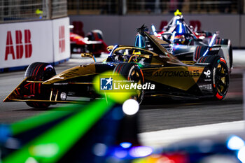 2024-01-26 - 02 VANDOORNE Stoffel (bel), DS Penske, DS E-Tense FE23, action during the 2024 Diriyah E-Prix, 2nd meeting of the 2023-24 ABB FIA Formula E World Championship, on the Riyadh Street Circuit from January 25 to 27, in Diriyah, Saudi Arabia - 2024 FORMULA E DIRIYAH E-PRIX - FORMULA E - MOTORS