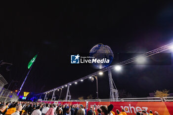 2024-01-26 - drapeaux, flag drone grille de depart, starting grid during the 2024 Diriyah E-Prix, 2nd meeting of the 2023-24 ABB FIA Formula E World Championship, on the Riyadh Street Circuit from January 25 to 27, in Diriyah, Saudi Arabia - 2024 FORMULA E DIRIYAH E-PRIX - FORMULA E - MOTORS