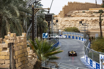 2024-01-27 - 02 VANDOORNE Stoffel (bel), DS Penske, DS E-Tense FE23, action during the 2024 Diriyah E-Prix, 2nd meeting of the 2023-24 ABB FIA Formula E World Championship, on the Riyadh Street Circuit from January 25 to 27, in Diriyah, Saudi Arabia - 2024 FORMULA E DIRIYAH E-PRIX - FORMULA E - MOTORS