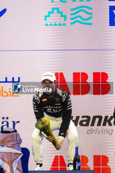 2024-01-27 - during the 2024 Diriyah E-Prix, 2nd meeting of the 2023-24 ABB FIA Formula E World Championship, on the Riyadh Street Circuit from January 25 to 27, in Diriyah, Saudi Arabia - 2024 FORMULA E DIRIYAH E-PRIX - FORMULA E - MOTORS