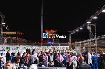 2024-01-27 - ambiance grille de depart, starting grid during the 2024 Diriyah E-Prix, 2nd meeting of the 2023-24 ABB FIA Formula E World Championship, on the Riyadh Street Circuit from January 25 to 27, in Diriyah, Saudi Arabia - 2024 FORMULA E DIRIYAH E-PRIX - FORMULA E - MOTORS