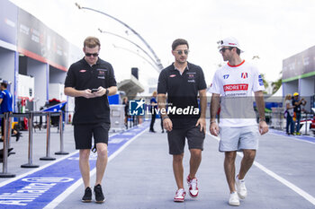 2024-03-14 - EVANS Mitch (nzl), Jaguar TCS Racing, Jaguar I-Type 6, NATO Norman (fra), Andretti Global, Porsche 99X Electric, portrait during the 2024 Sao Paulo ePrix, 3rd meeting of the 2023-24 ABB FIA Formula E World Championship, on the Sao Paulo Street Circuit from March 24 to 26, 2024 in Sao Paulo, Brazil - 2024 FORMULA E SAO PAULO EPRIX - FORMULA E - MOTORS