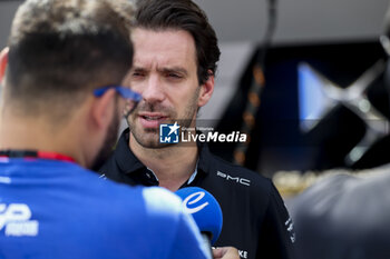 2024-03-14 - VERGNE Jean-Eric (fra), DS Penske, DS E-Tense FE23, portrait during the 2024 Sao Paulo ePrix, 3rd meeting of the 2023-24 ABB FIA Formula E World Championship, on the Sao Paulo Street Circuit from March 24 to 26, 2024 in Sao Paulo, Brazil - 2024 FORMULA E SAO PAULO EPRIX - FORMULA E - MOTORS