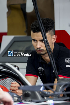 2024-03-14 - WEHRLEIN Pascal (ger), TAG HEUER Porsche Formula E Team, Porsche 99X Electric, portrait during the 2024 Sao Paulo ePrix, 3rd meeting of the 2023-24 ABB FIA Formula E World Championship, on the Sao Paulo Street Circuit from March 24 to 26, 2024 in Sao Paulo, Brazil - 2024 FORMULA E SAO PAULO EPRIX - FORMULA E - MOTORS