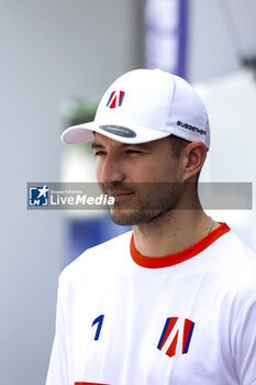 2024-03-14 - DENNIS Jake (gbr), Andretti Global, Porsche 99X Electric, portrait during the 2024 Sao Paulo ePrix, 3rd meeting of the 2023-24 ABB FIA Formula E World Championship, on the Sao Paulo Street Circuit from March 24 to 26, 2024 in Sao Paulo, Brazil - AUTO - 2024 FORMULA E SAO PAULO EPRIX - FORMULA E - MOTORS