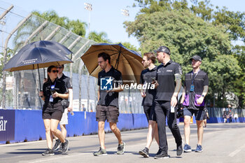 2024-03-15 - VERGNE Jean-Eric (fra), DS Penske, DS E-Tense FE23, portrait trackwalk during the 2024 Sao Paulo ePrix, 3rd meeting of the 2023-24 ABB FIA Formula E World Championship, on the Sao Paulo Street Circuit from March 24 to 26, 2024 in Sao Paulo, Brazil - 2024 FORMULA E SAO PAULO EPRIX - FORMULA E - MOTORS