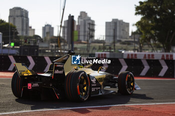 2024-03-15 - 02 VANDOORNE Stoffel (bel), DS Penske, DS E-Tense FE23, action during the 2024 Sao Paulo ePrix, 3rd meeting of the 2023-24 ABB FIA Formula E World Championship, on the Sao Paulo Street Circuit from March 24 to 26, 2024 in Sao Paulo, Brazil - 2024 FORMULA E SAO PAULO EPRIX - FORMULA E - MOTORS